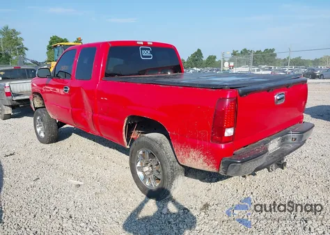 2005 Chevrolet Silverado 1500 Z71 from USA, damaged, VIN 1GCEK19B75E140468